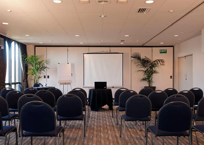In Luxury hotels Copthorne Auckland City